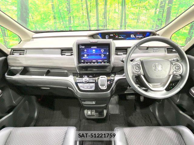Honda FREED HYBRID 2021-12 7250898-1