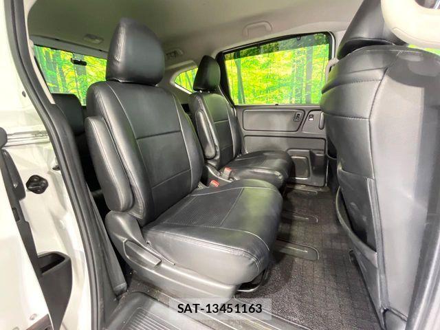 Honda FREED HYBRID 2023-11 7250895-8