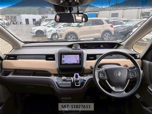 Honda FREED HYBRID 2019-02 7271936-2
