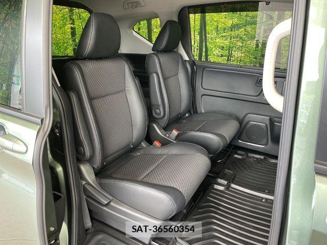 Honda FREED HYBRID 2023-05 7271937-8