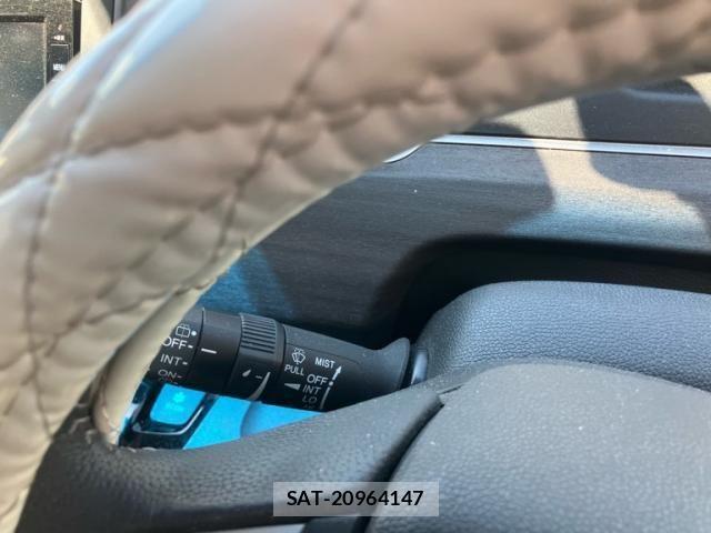 Honda FREED HYBRID 2021-08 7271940-18