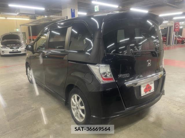 Honda FREED HYBRID 2011-12 7327217-2