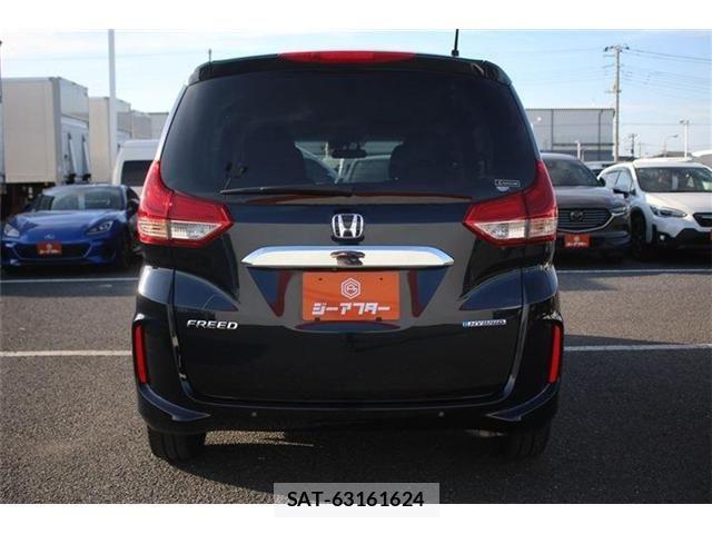 Honda FREED HYBRID 2021-07 7327215-12