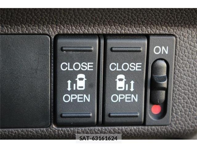 Honda FREED HYBRID 2021-07 7327215-4