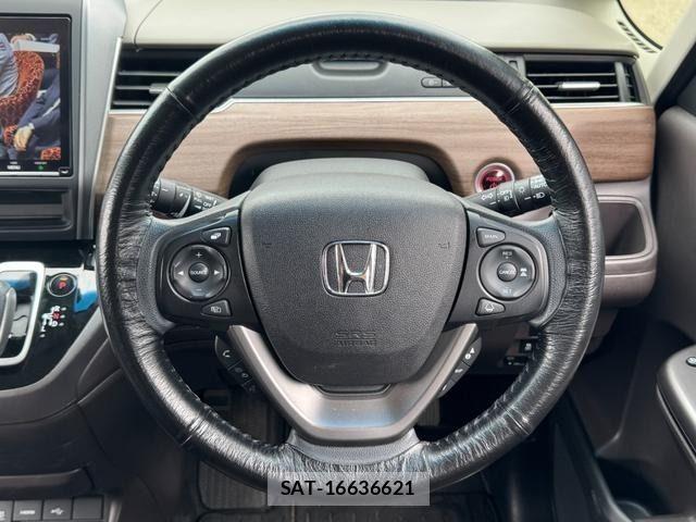 Honda FREED HYBRID 2021-08 7327212-12