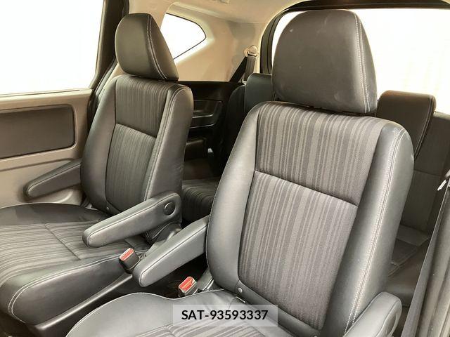 Honda FREED HYBRID 2019-06 7327218-19
