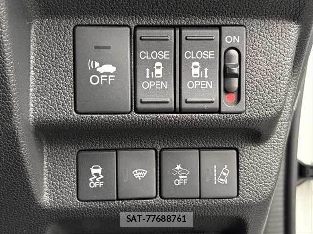 Honda FREED HYBRID 2017-12 7327214-7