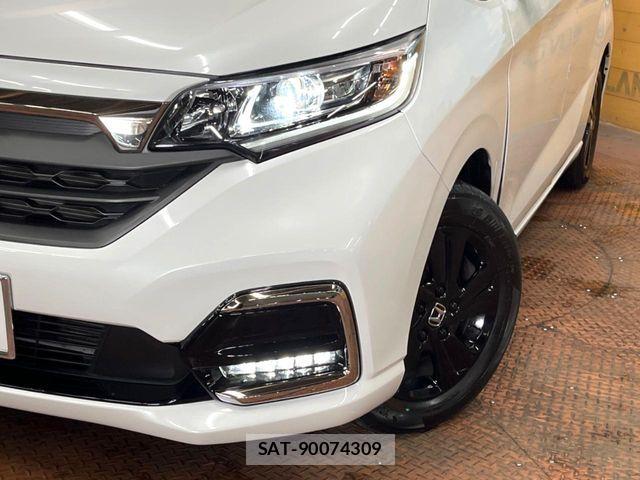 Honda FREED HYBRID 2022-06 7357874-12