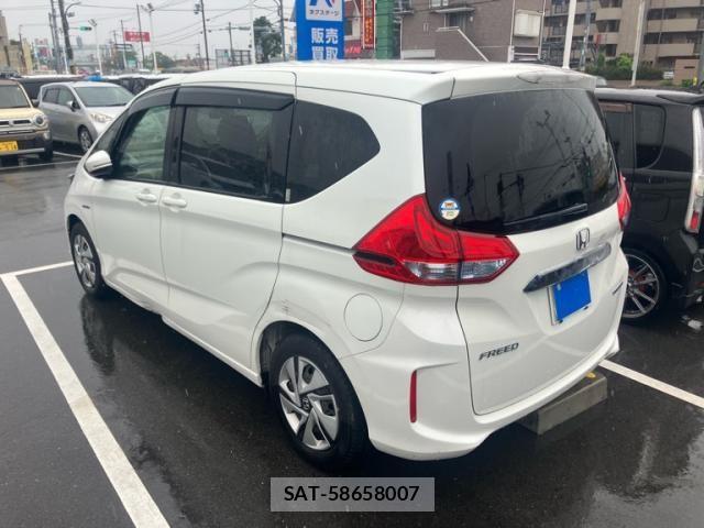 Honda FREED HYBRID 2018-03 7357882-5