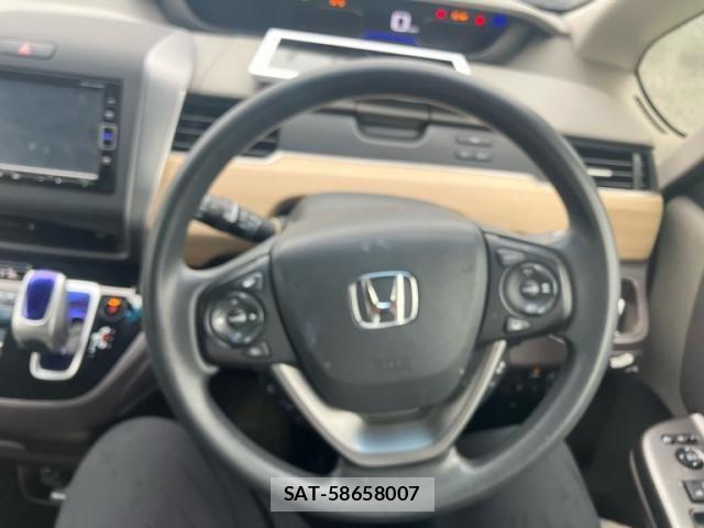 Honda FREED HYBRID 2018-03 7357882-7