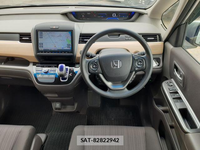 Honda FREED HYBRID 2017-04 7357881-15