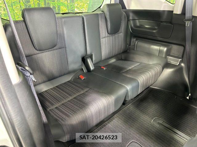 Honda FREED HYBRID 2017-10 7357878-9