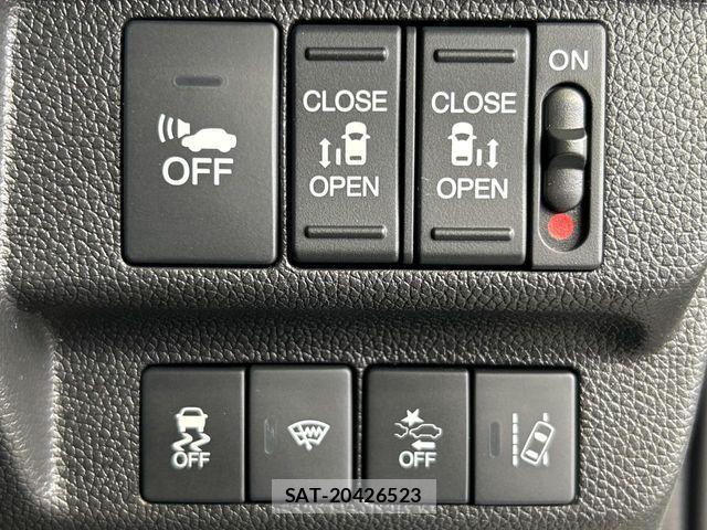 Honda FREED HYBRID 2017-10 7357878-5