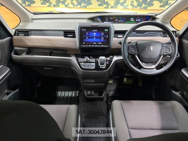 Honda FREED HYBRID 2019-10 7357875-1