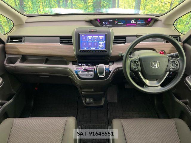 Honda FREED HYBRID 2023-01 7357876-1