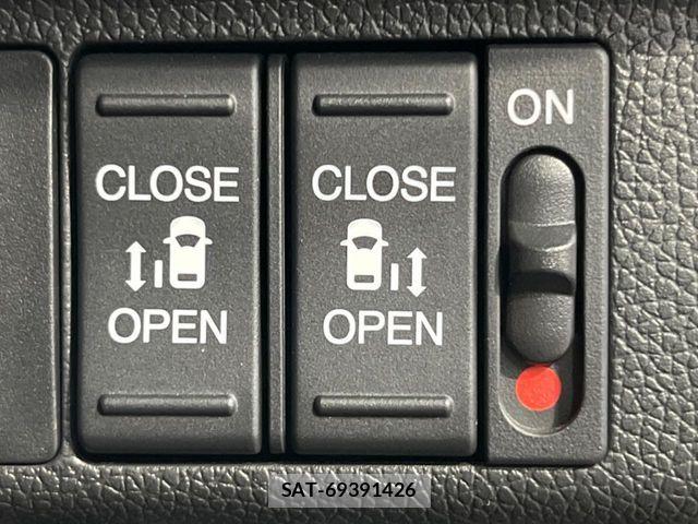 Honda FREED HYBRID 2022-08 7454494-5