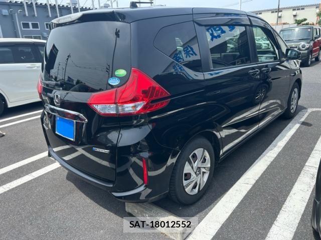 Honda FREED HYBRID 2017-04 7454515-2
