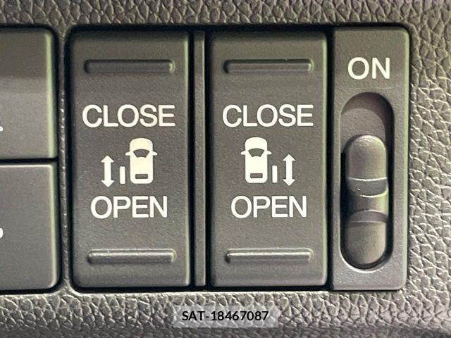 Honda FREED HYBRID 2017-10 7454498-4