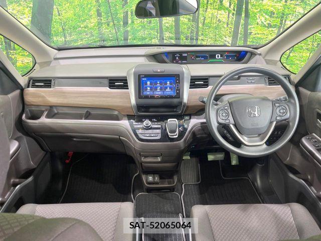 Honda FREED HYBRID 2023-07 7500683-1