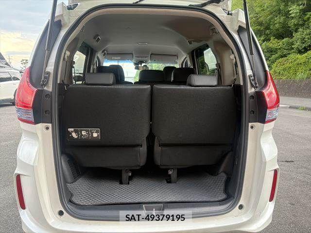 Honda FREED HYBRID 2017-12 7500688-12