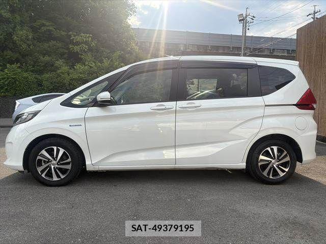 Honda FREED HYBRID 2017-12 7500688-22