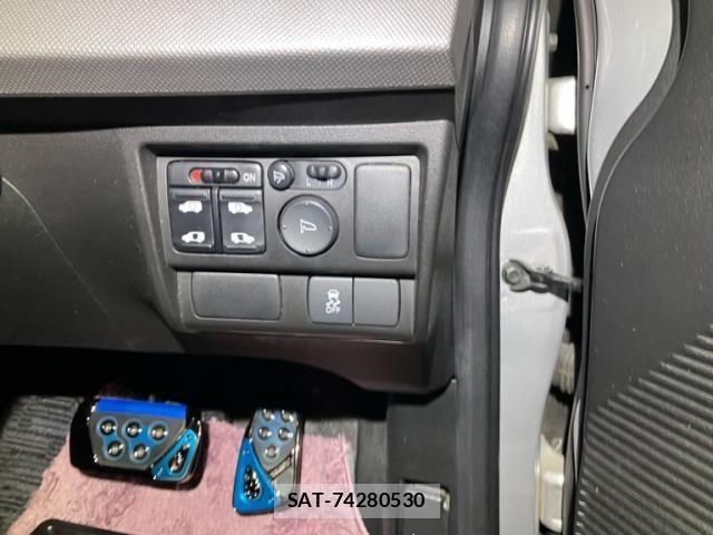Honda FREED HYBRID 2013-10 7500697-11