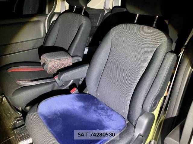 Honda FREED HYBRID 2013-10 7500697-8
