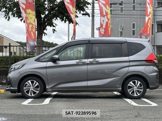 Honda FREED HYBRID 2023-09 7500682-17