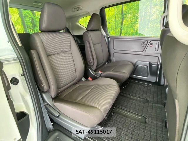 Honda FREED HYBRID 2022-06 7616715-9