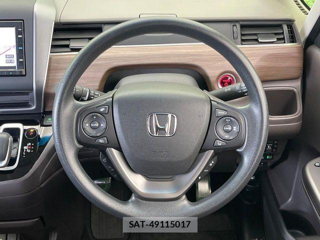 Honda FREED HYBRID 2022-06 7616715-12