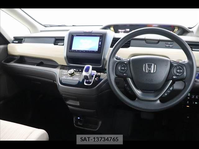 Honda FREED HYBRID 2019-05 7616716-1