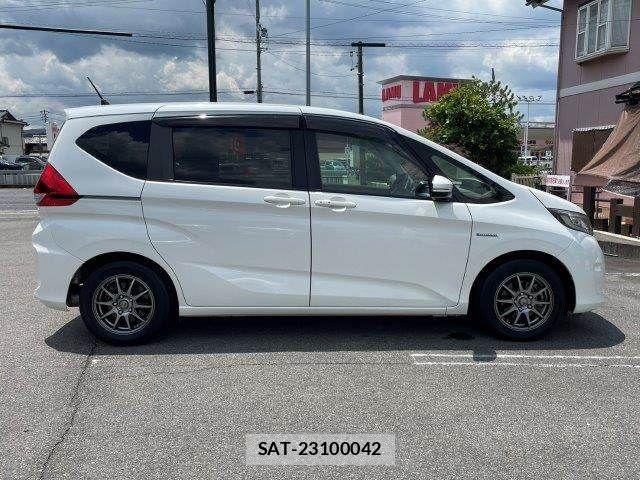 Honda FREED HYBRID 2019-02 7616737-23
