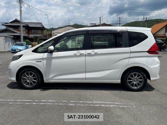 Honda FREED HYBRID 2019-02 7616737-27