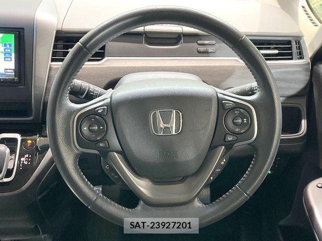 Honda FREED HYBRID 2019-11 7616717-11