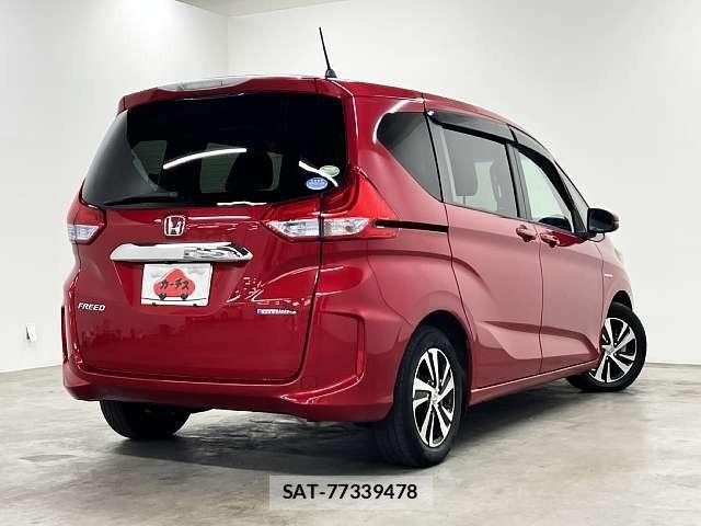 Honda FREED HYBRID 2018-04 7616727-2