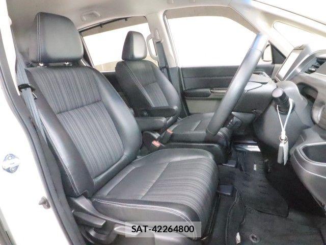 Honda FREED HYBRID 2016-11 7616728-3