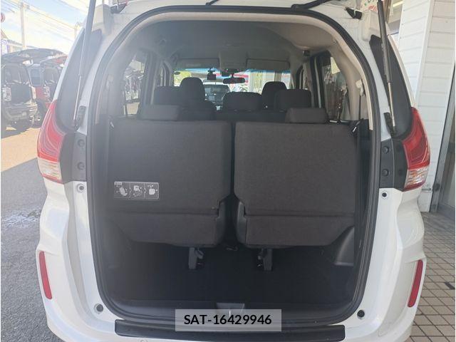 Honda FREED HYBRID 2022-04 7616722-16