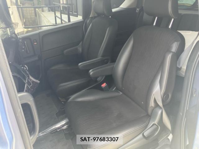 Honda FREED HYBRID 2016-05 7616741-21