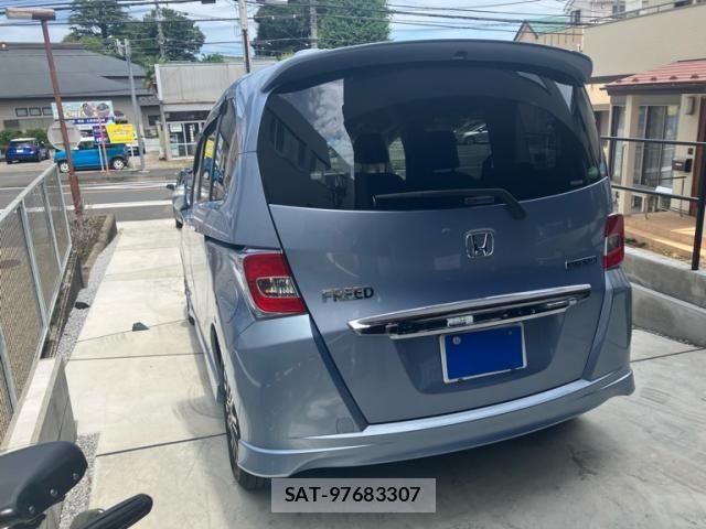 Honda FREED HYBRID 2016-05 7616741-3