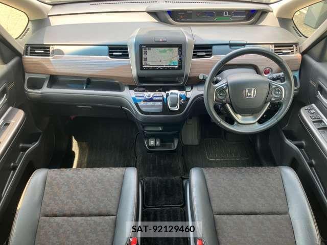 Honda FREED HYBRID 2021-06 7616714-1