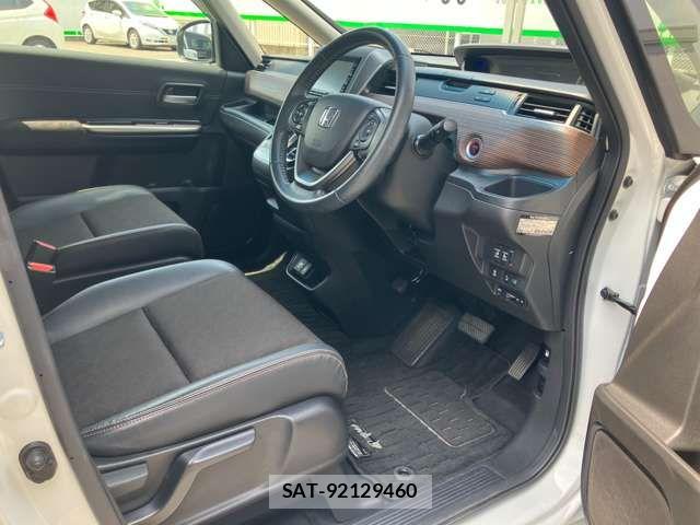 Honda FREED HYBRID 2021-06 7616714-3