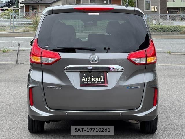 Honda FREED HYBRID 2021-12 7616718-4