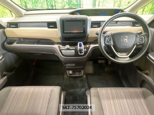 Honda FREED HYBRID 2018-02 7723572-1