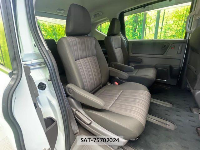Honda FREED HYBRID 2018-02 7723572-8