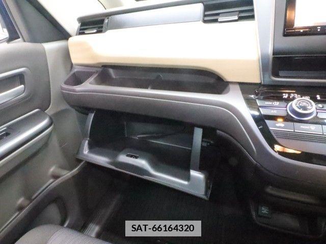Honda FREED HYBRID 2017-08 7723585-23