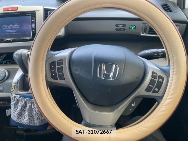 Honda FREED HYBRID 2015-12 7723602-8