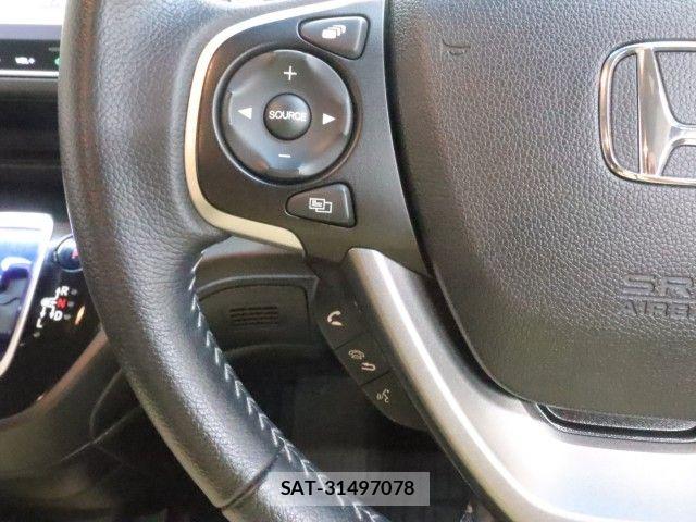 Honda FREED HYBRID 2017-09 7723580-17