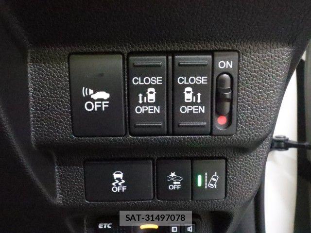 Honda FREED HYBRID 2017-09 7723580-19