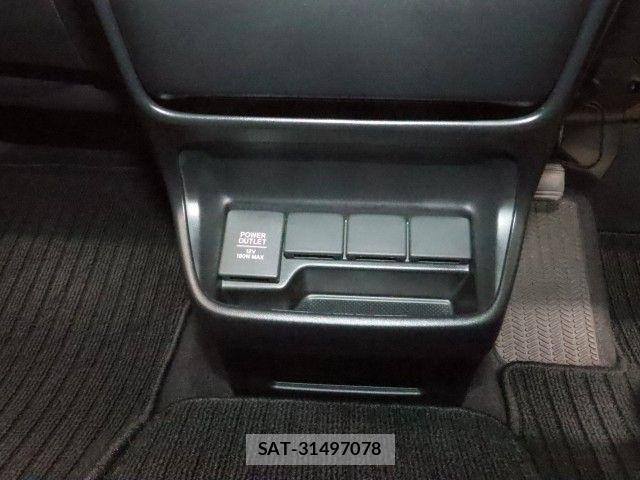 Honda FREED HYBRID 2017-09 7723580-26