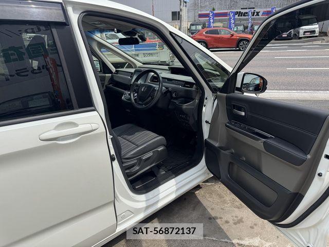 Honda FREED HYBRID 2017-02 7876599-23